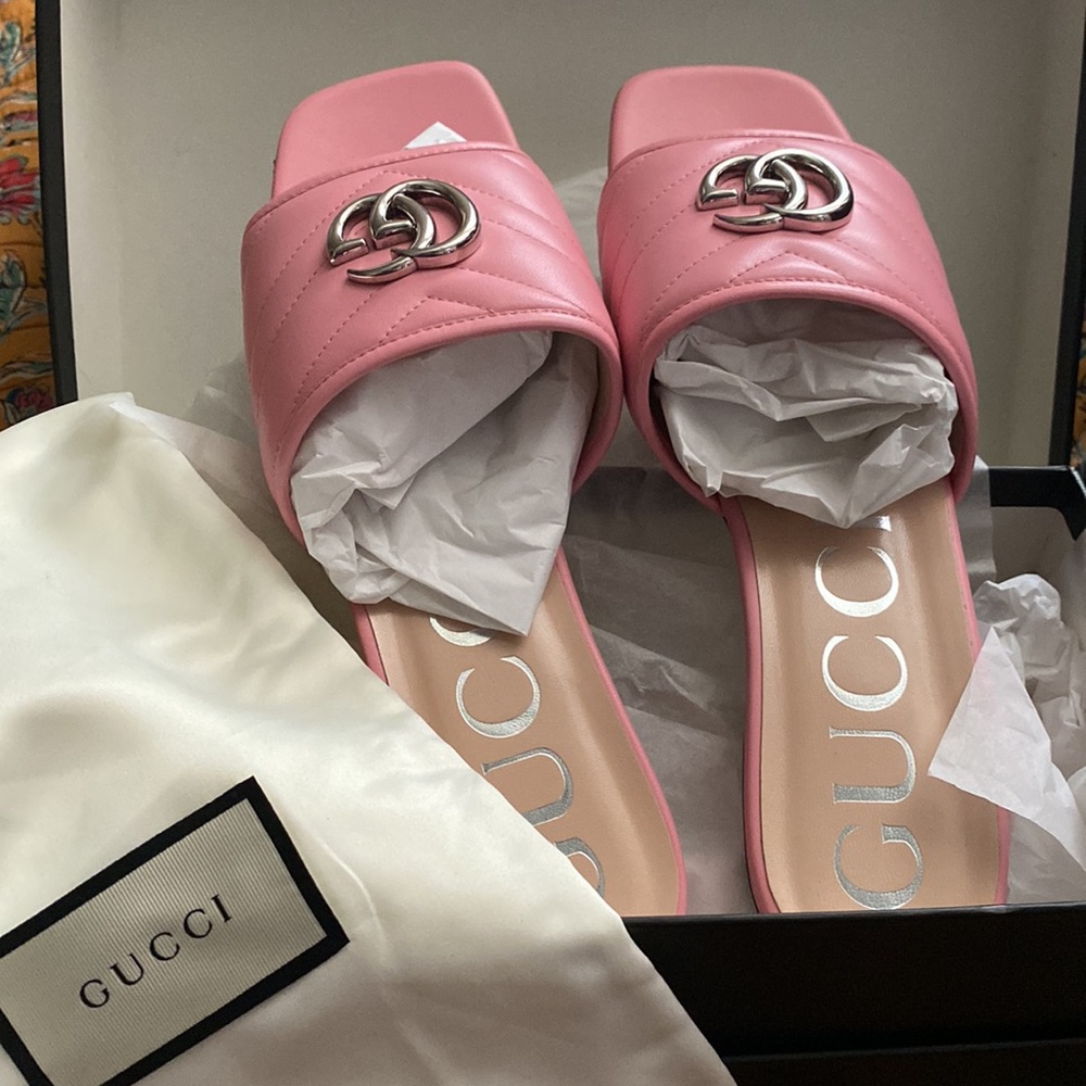 Gucci Jolie Quilted Sandals - Wild Rose